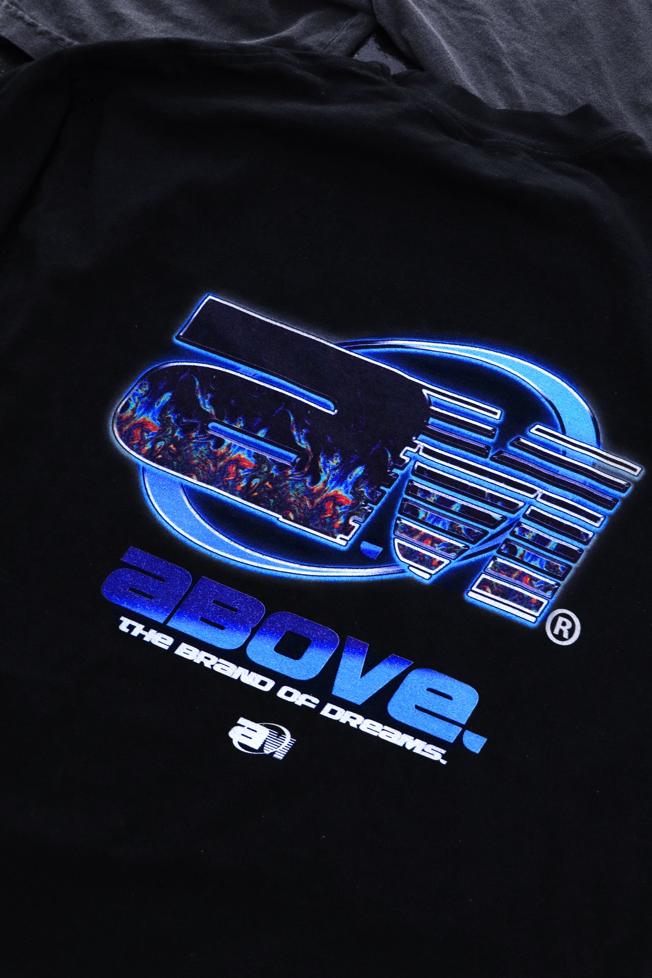 THE CHEMICAL EXPERIENCE. 💫🧪✨ HEAVYWEIGHT T-SHIRT