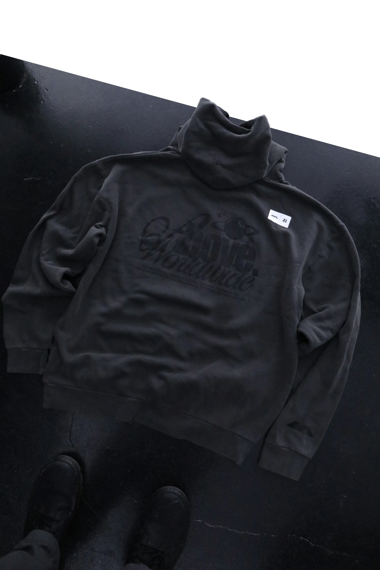 SOMETHING FROM SPACE. MIDWEIGHT HOODIE