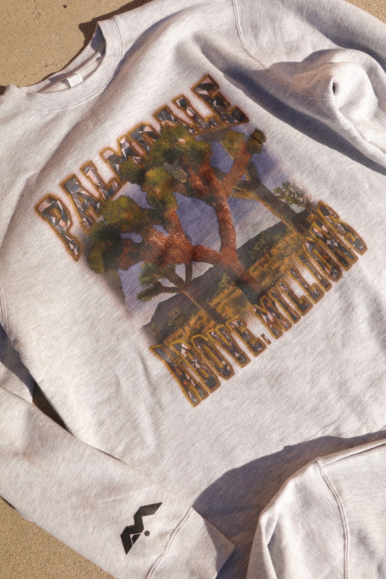 MY HOME.đCREWNECK