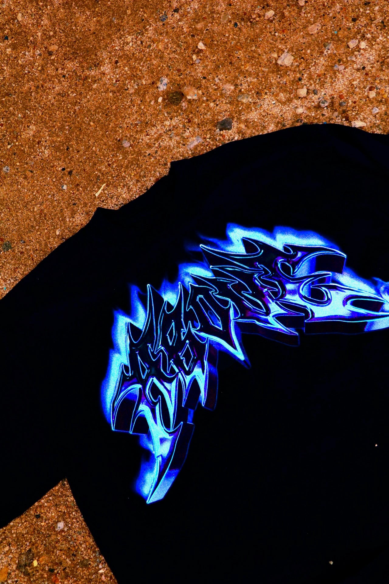 AURORA.🌌✨ HEAVYWEIGHT T-SHIRT