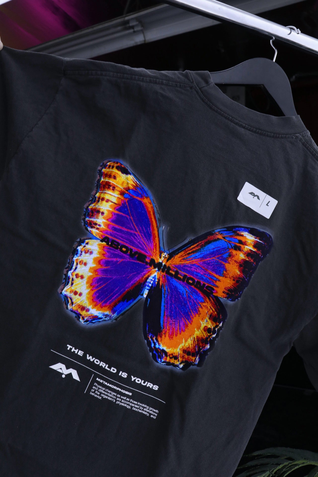 CHEMICAL REACTIONS. 🦋🧪✨ HEAVYWEIGHT T-SHIRT