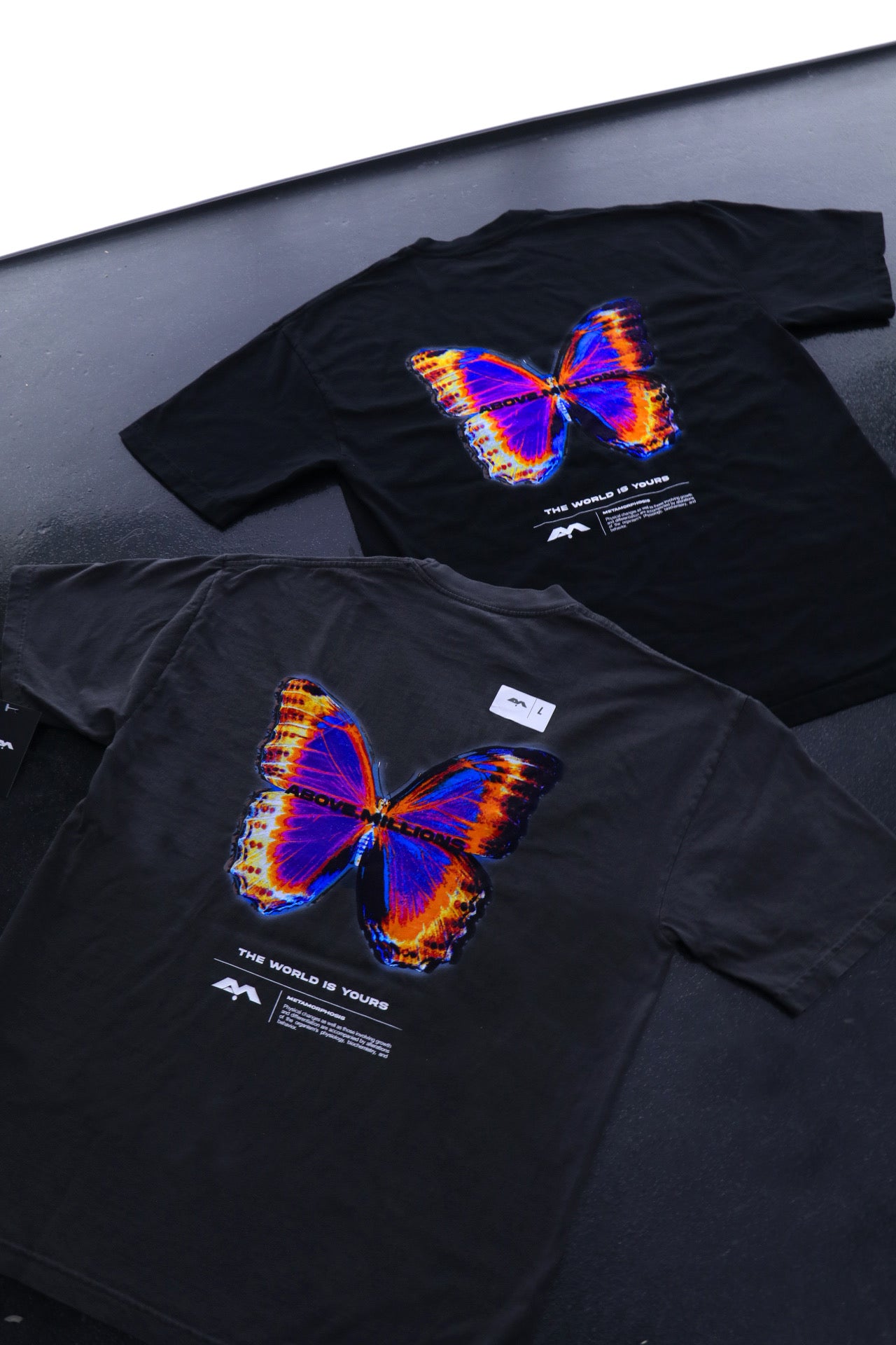 🚨2 LEFT- CHEMICAL REACTIONS. 🦋🧪✨ HEAVYWEIGHT T-SHIRT
