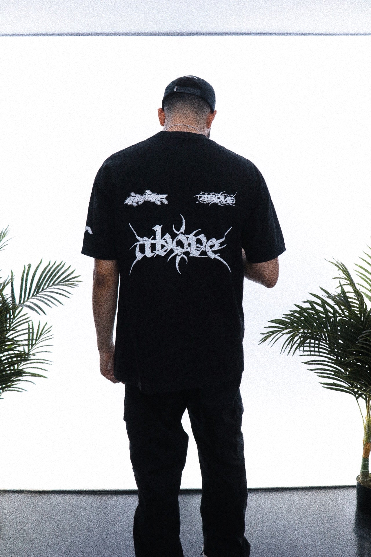 TRIPLE THREAT. HEAVYWEIGHT T-SHIRT