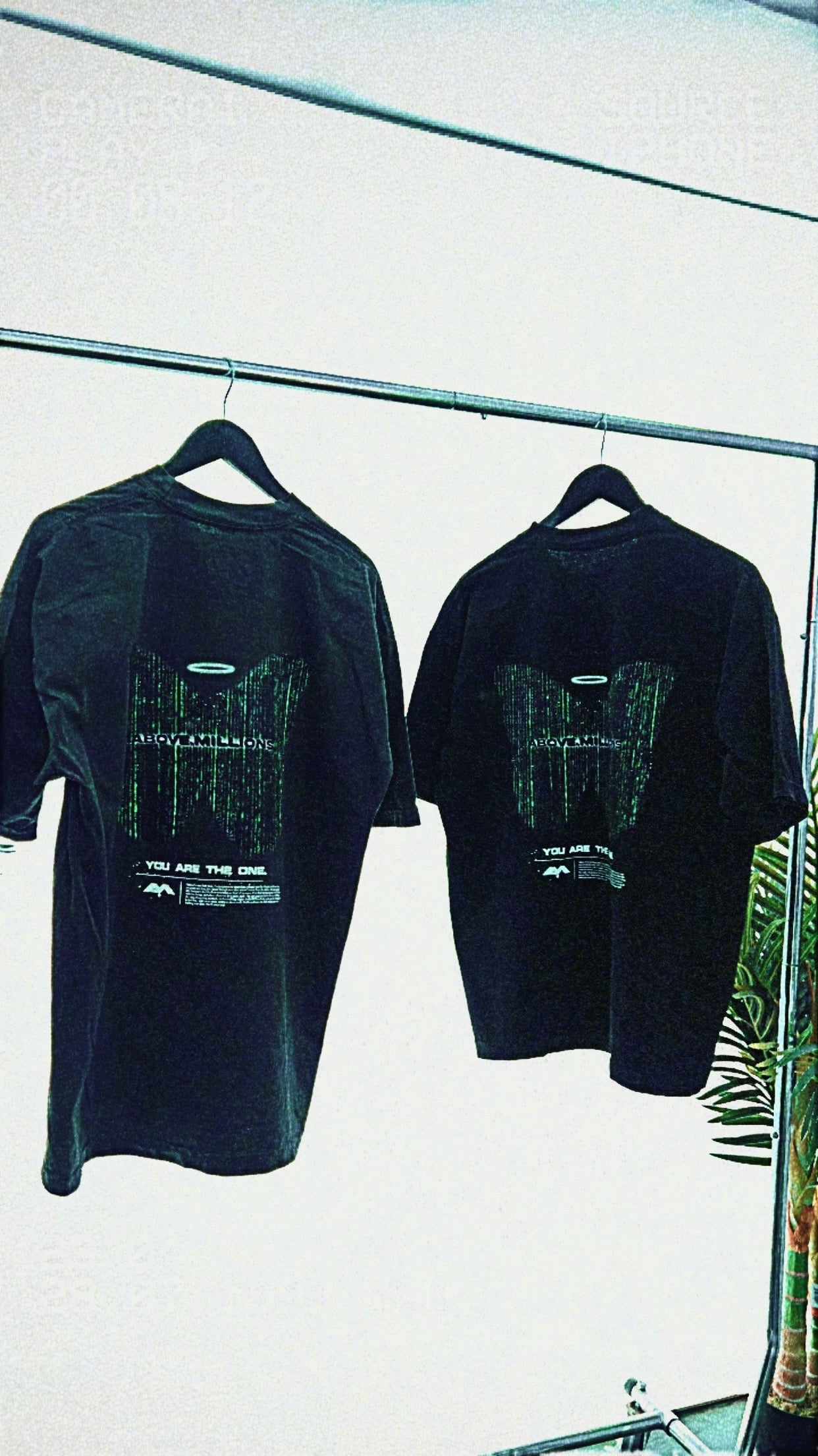 YOU ARE THE ONE. (RARE EDITON) HEAVYWEIGHT T-SHIRT