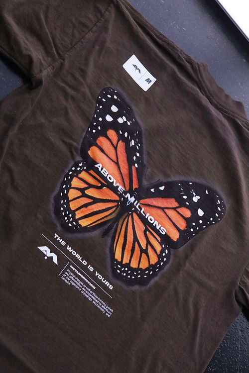 THE MONARCH ORANGE BUTTERFLY HEAVYWEIGHT T-SHIRTS