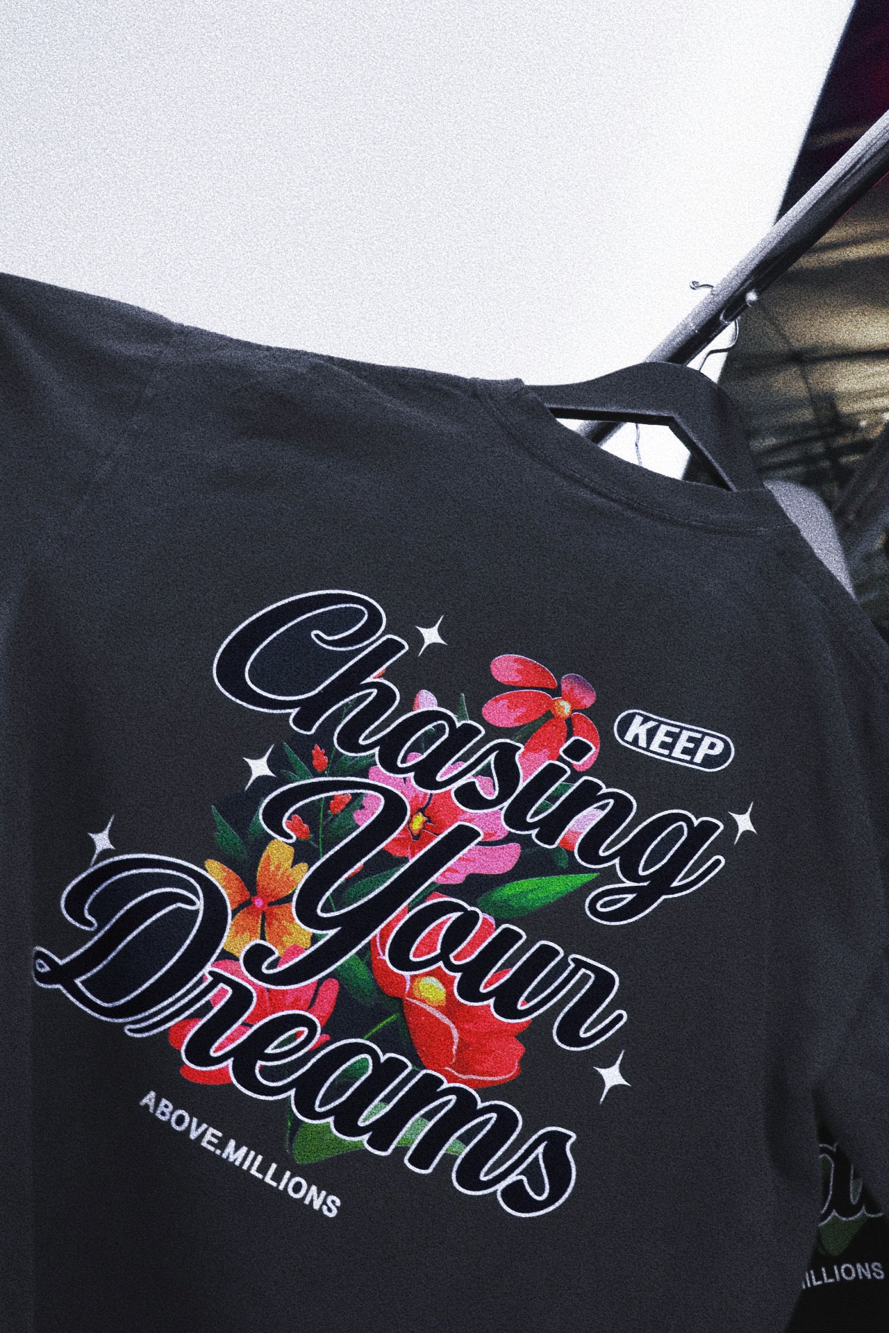 KEEP CHASING YOUR DREAMS.🌸✨ HEAVYWEIGHT T-SHIRT