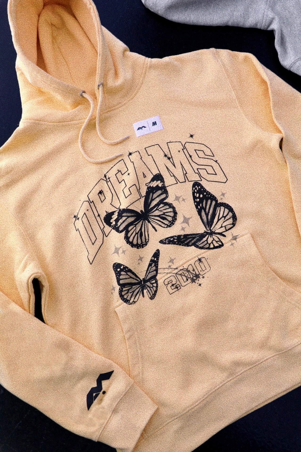 DREAMS.🦋✨ HOODIE