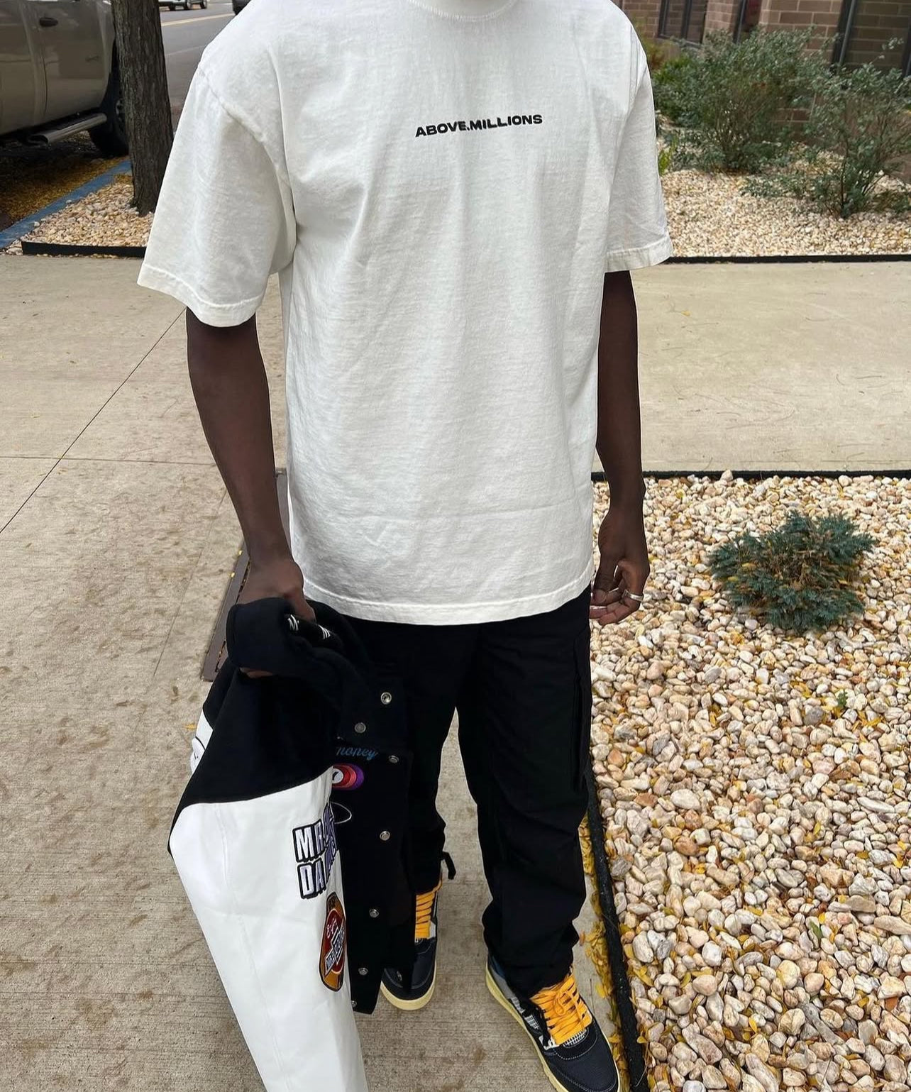 META OFF WHITE HEAVYWEIGHT