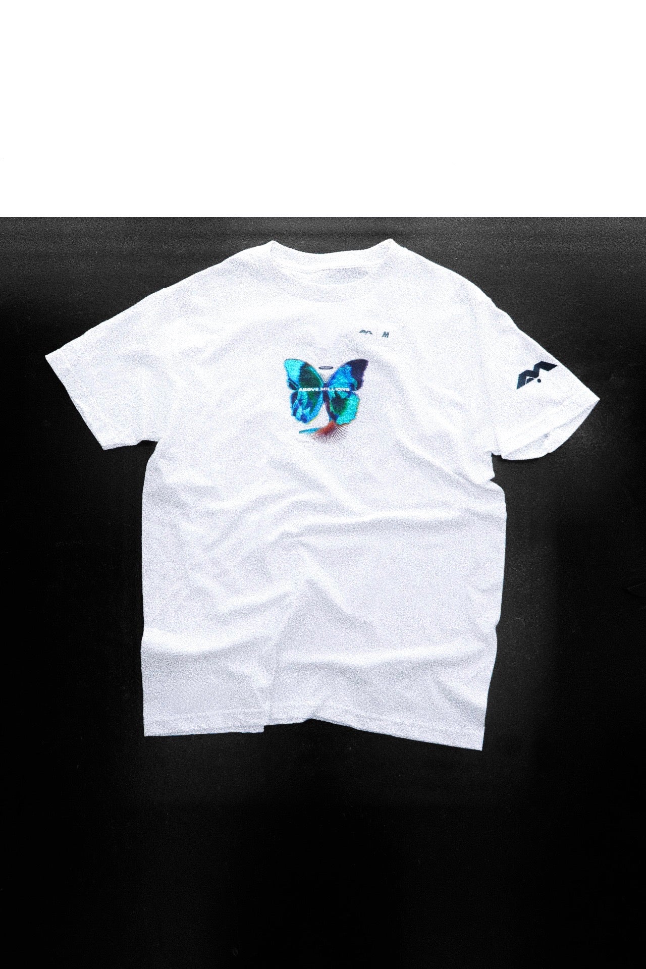 THE PERFECT BUTTERFLY 🦋 ✨ REGULAR T-SHIRT