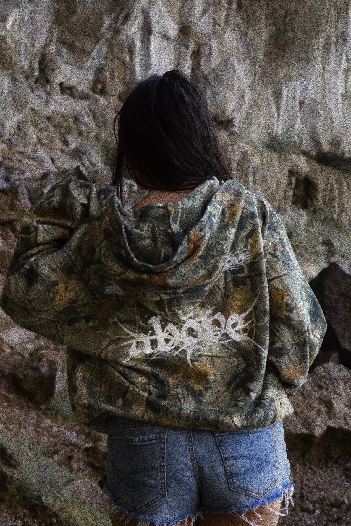 🚨PROMO CODE NOT VALID🚨TRIPLE THREAT. - ULTRA VINTAGE CAMO HEAVYWEIGHT ZIP-UP