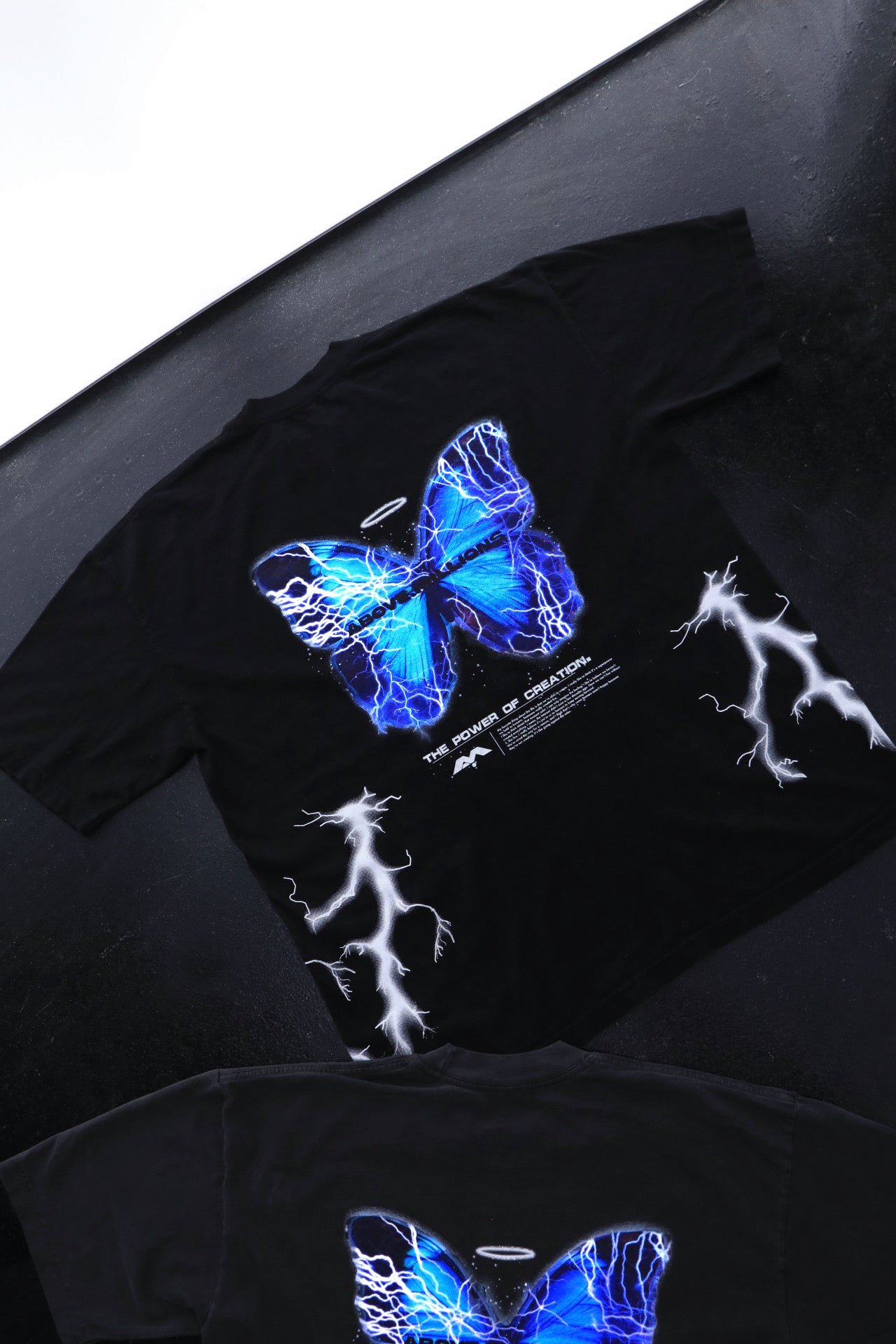 🚨PROMO CODE NOT VALID🚨 CHARGED UP. 🦋⚡️✨ HEAVYWEIGHT T-SHIRT